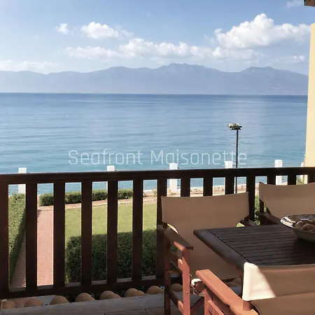 펜션 Aristonafton Seafront Maisonette